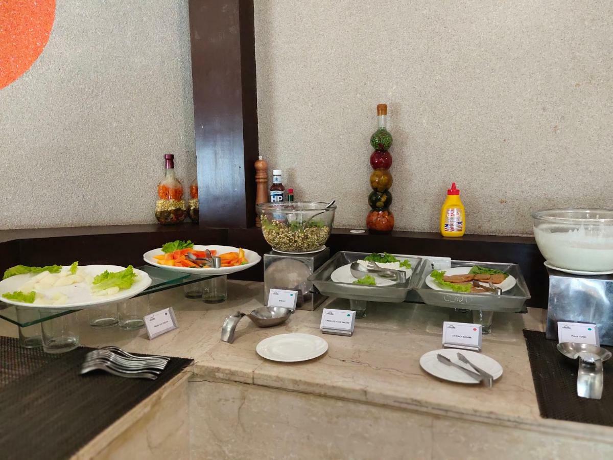 Days Hotel By Wyndham, Jalandhar Esterno foto